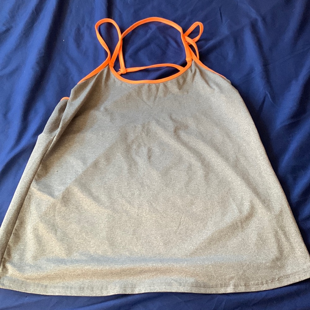 Athletic top
